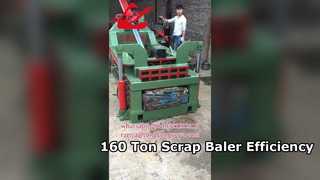 Pressa per balle anteriori da 135 tonnellate