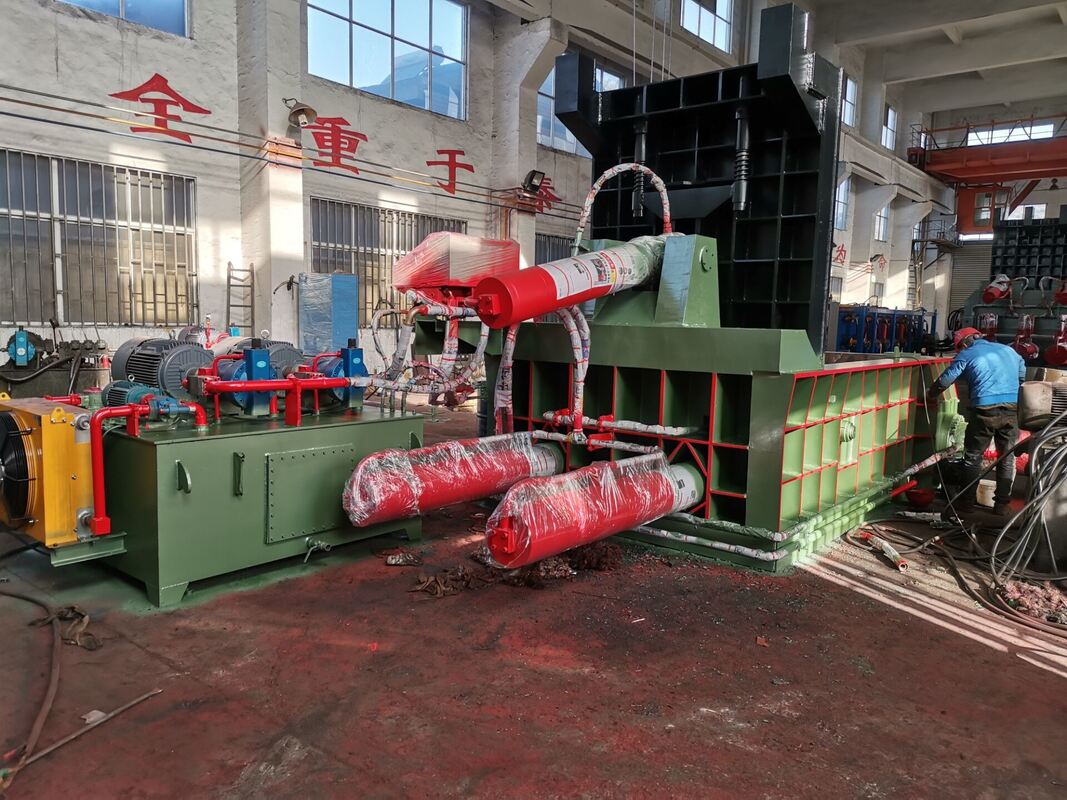 Heavy-Duty 60kW Hydraulic Scrap Metal Baler 2500 KN Force For Rebar And Steel Recycling