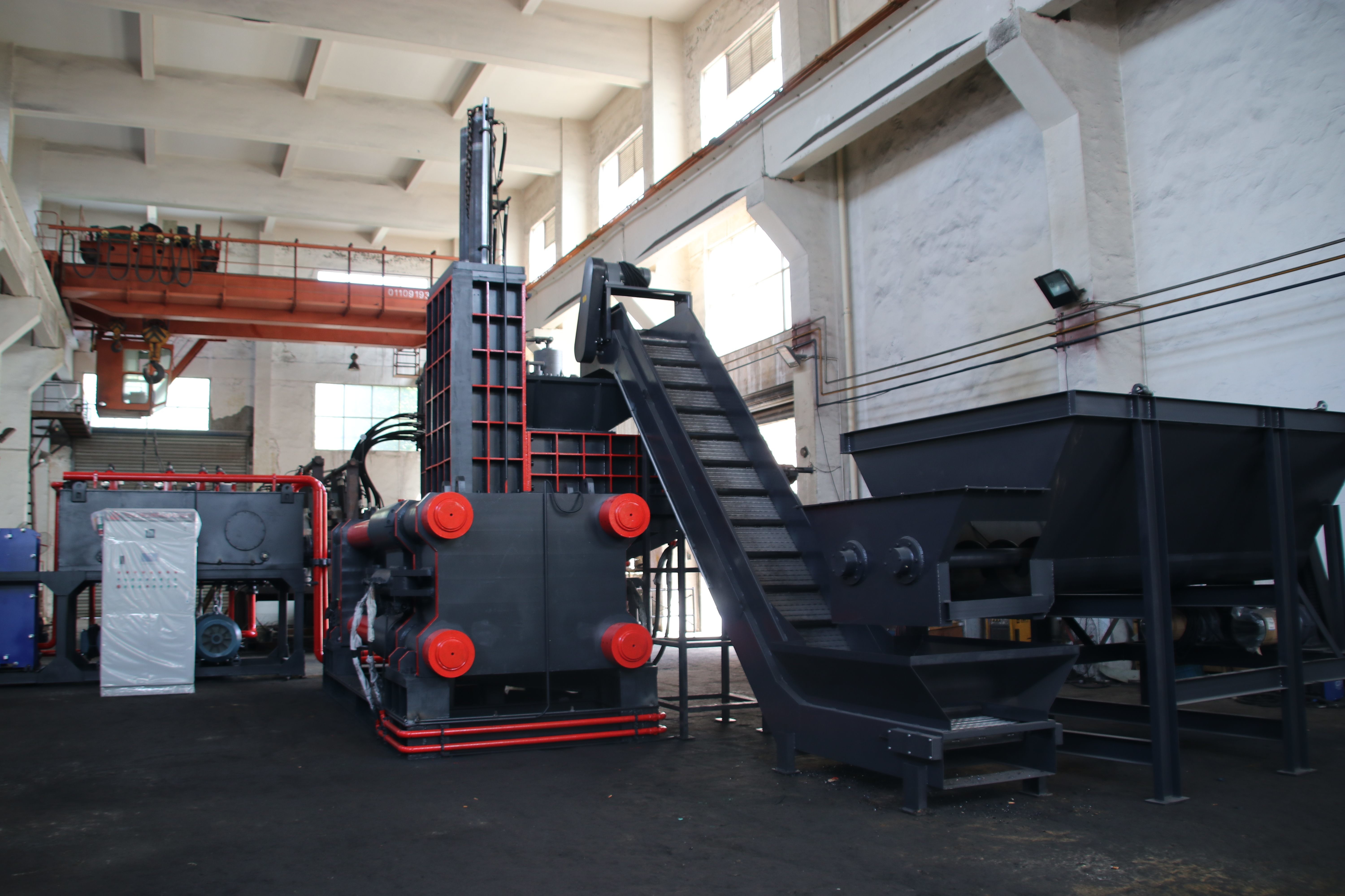 150mm Diameter Steel Briquette Machine With PLC Control High-Efficiency Scrap Compactor Scrap Alloy