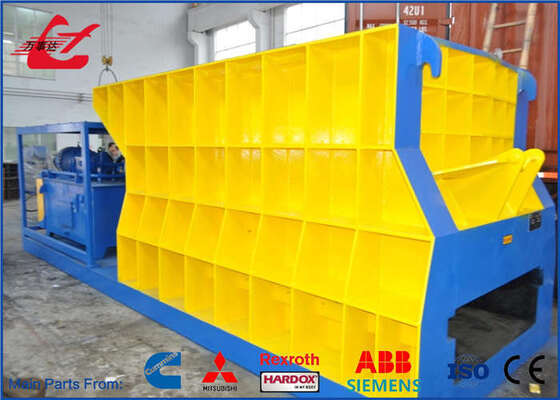 Coioioiera per rottami per contenitori pesanti 84KW con lunghezza di lama di 1400 mm per un taglio efficiente del metallo
